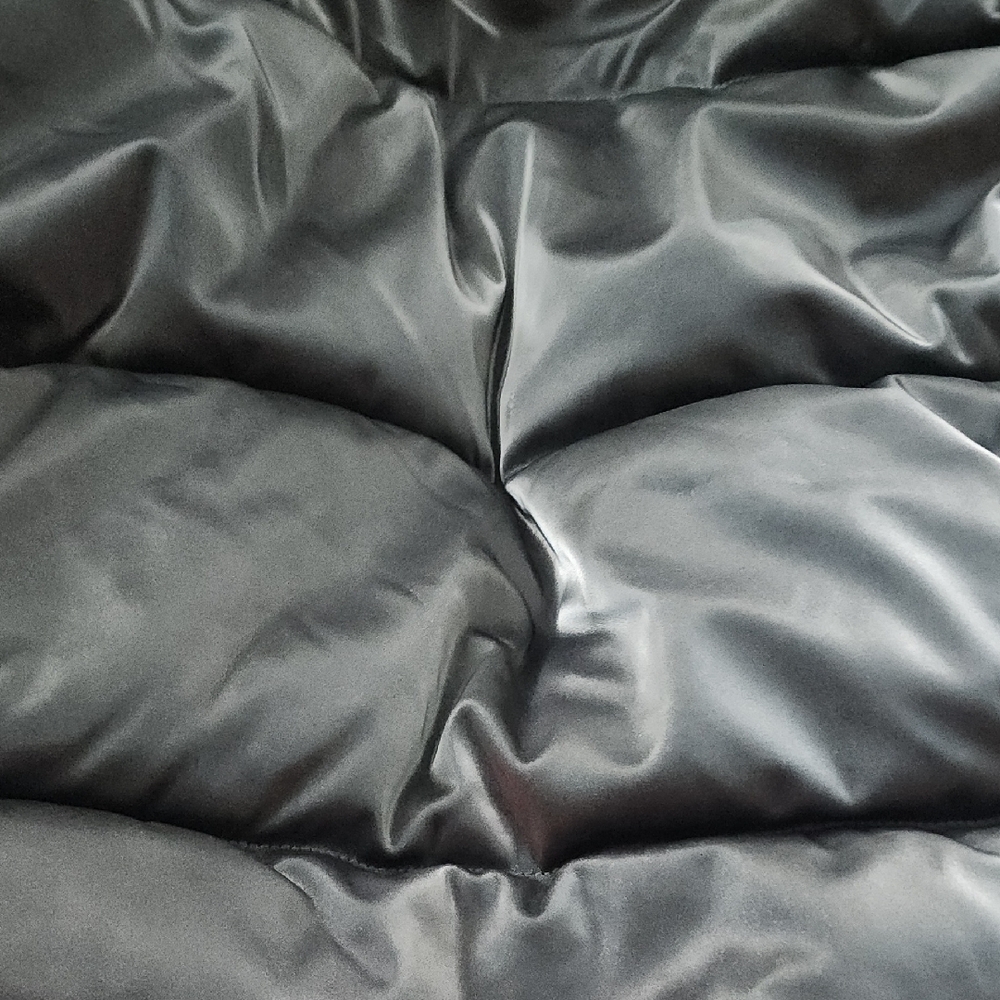 Gray Puffer Jacket - image 5